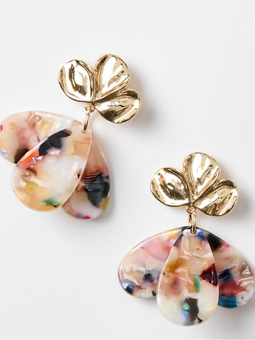 LOFT Multicolor etortoiseshelly print petaled statement earring
Earring